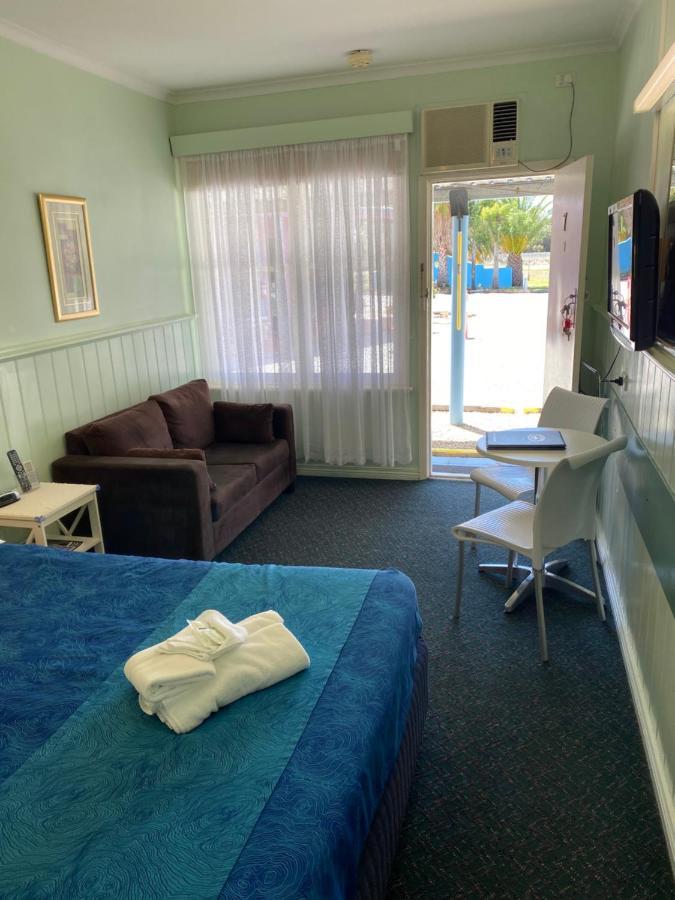 Paddle Steamer Motel Swan Hill Exterior foto
