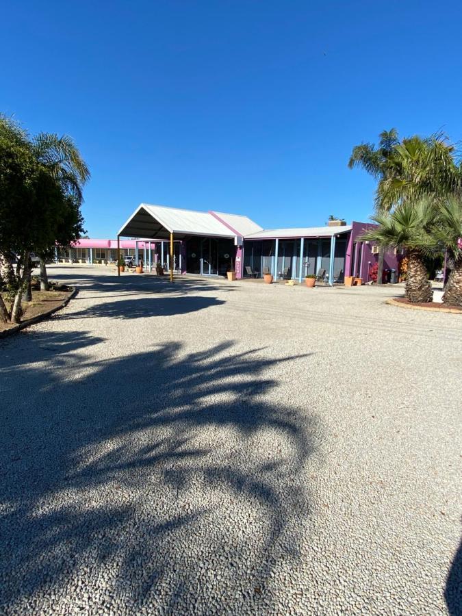 Paddle Steamer Motel Swan Hill Exterior foto