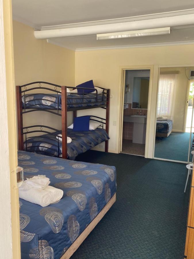 Paddle Steamer Motel Swan Hill Exterior foto